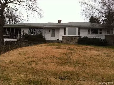 3 Birch St, Fishkill, NY 12524 photo 1