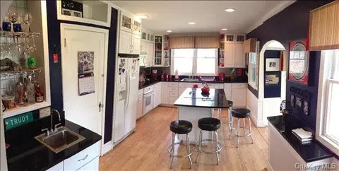 36 Boardman Rd, Poughkeepsie, NY 12603 photo 1