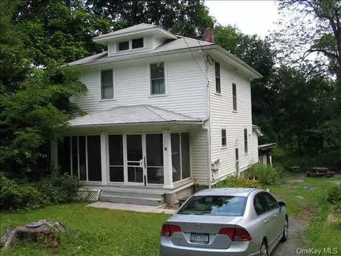 6 Phillips Rd, La Grange, NY 12603 photo 1