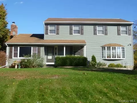 130 Yantz Rd, Red Hook, NY 12571 photo 1