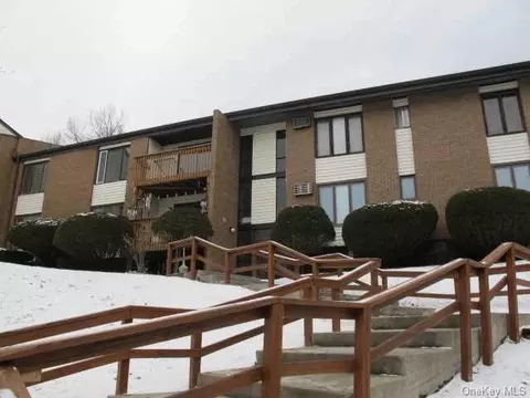 3 Hook Rd #56C, Poughkeepsie, NY 12601 photo 1