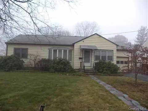 103 Ray Blvd, Poughkeepsie, NY 12603 photo 1