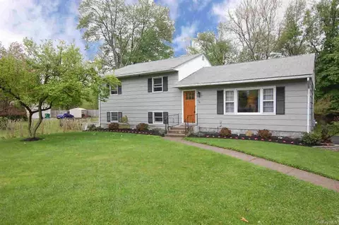 36 Kipp Ave, Fishkill, NY 12524 photo 1