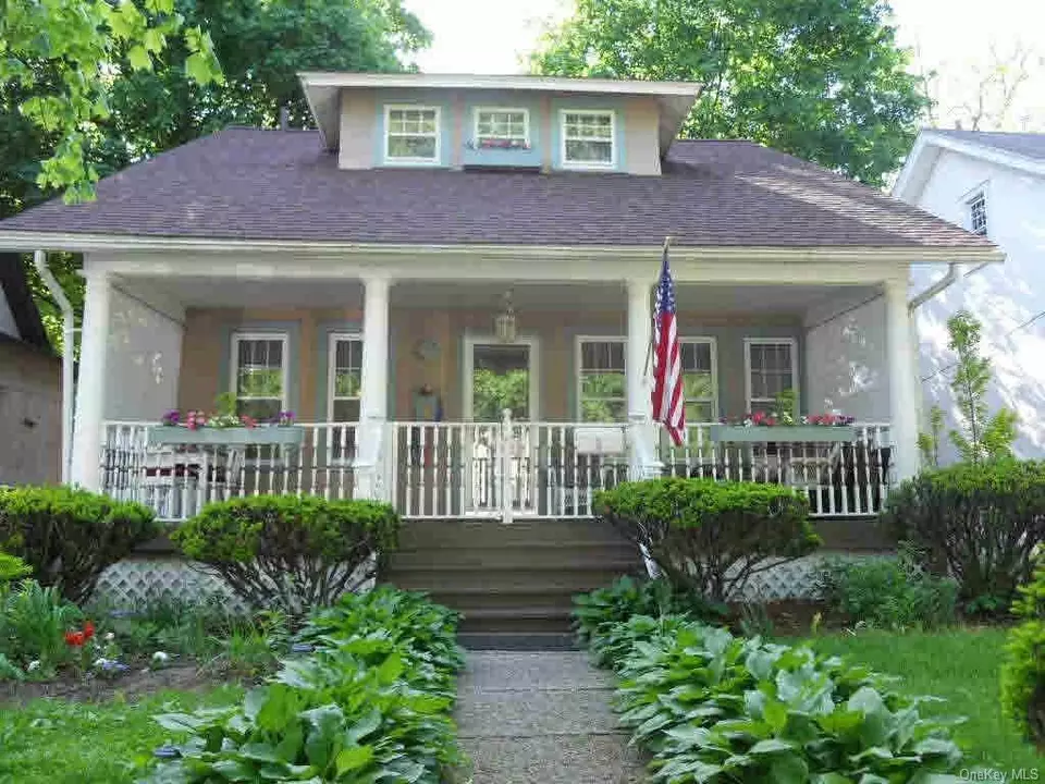  3 Grand Ave, Poughkeepsie, NY 12603 photo 1