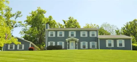 30 Sandi Ln, Fishkill, NY 12524 photo 1