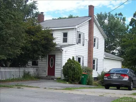 48 Broad St, Fishkill, NY 12524 photo 1