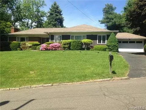 2 Stoneycrest Rd, Harrison, NY 10604 photo 1