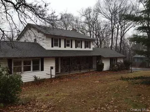 20 Salem Rd, Wappinger, NY 12524 photo 1