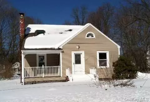 9 Wright Ave, Hyde Park, NY 12538 photo 1
