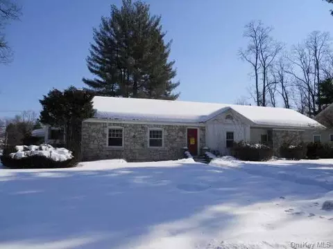 55 Mitchell Ave, Poughkeepsie, NY 12603 photo 1