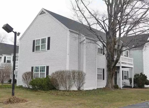 302 Commons #D, Fishkill, NY 12524 photo 1