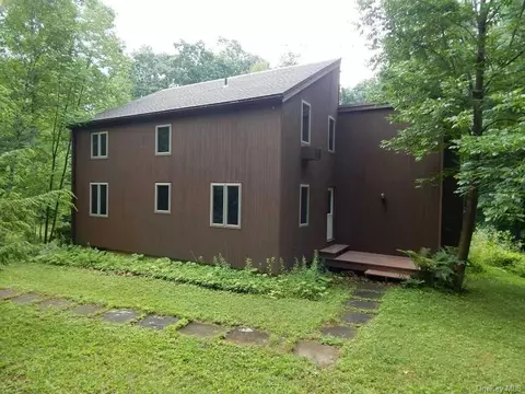 111 Lambert Rd, Sharon, CT 06069 photo 1