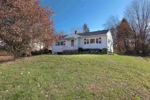 136 Bower Rd, Poughkeepsie, NY 12603 photo 1