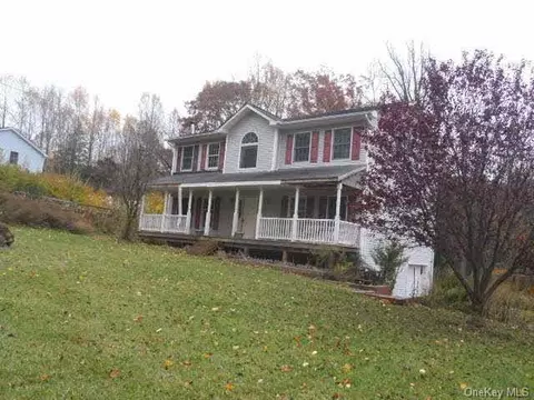 178 Johnson Rd, Dover, NY 12594 photo 1
