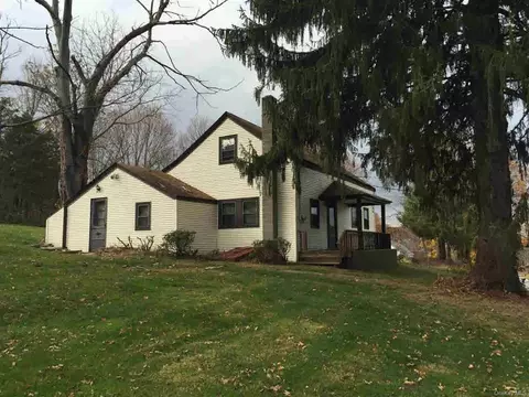 10 Cramer Rd, La Grange, NY 12603 photo 1