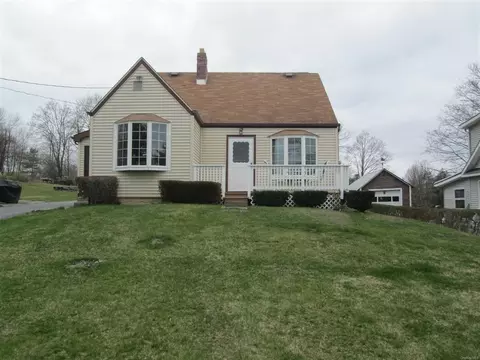 10 Pells Ct, Poughkeepsie, NY 12601 photo 1