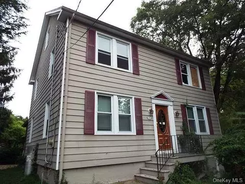 97 Spackenkill Rd, Poughkeepsie, NY 12603 photo 1