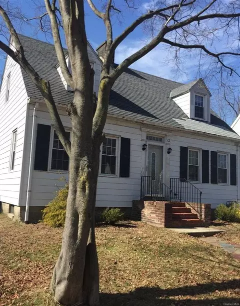 22 Meyer Ave, Poughkeepsie City, NY 12503 photo 1