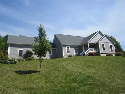 121 Williams Rd, Red Hook, NY 12571 photo 1