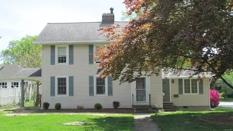 1 Willow St, Beacon, NY 12508 photo 1