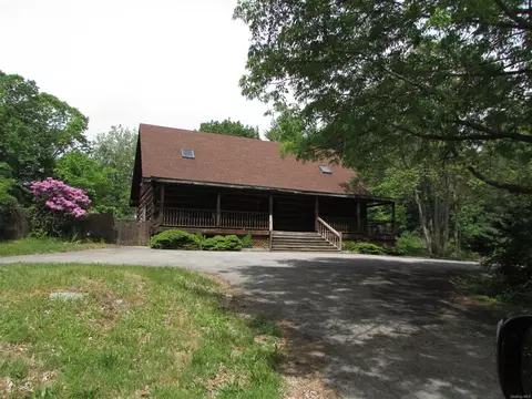 80 Smith, La Grange, NY 12603 photo 1