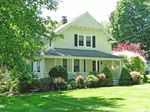 67 Maple Ave, Millbrook, NY 12545 photo 1