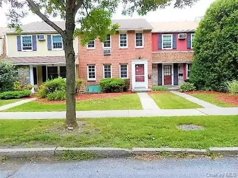 274 Hooker Ave UNIT C5, Poughkeepsie, NY 12603 photo 1
