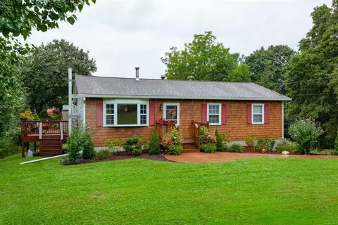 24 Robert Rd, La Grange, NY 12603 photo 1