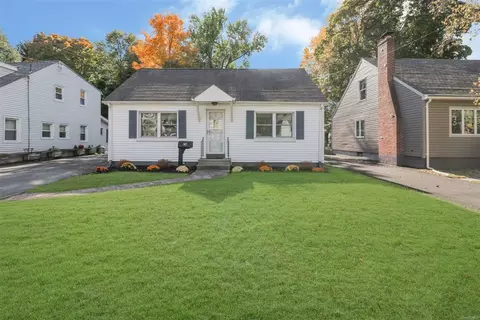 76 Davis, Poughkeepsie, NY 12603 photo 1