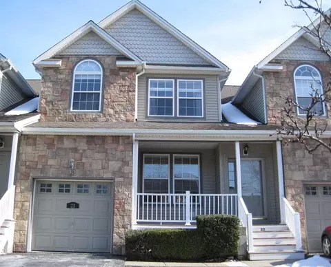 23 River Dr, Fishkill, NY 12508 photo 1