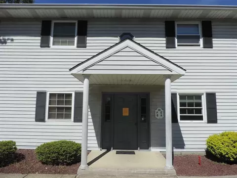 16 Field Ct #B, Fishkill, NY 12524 photo 1
