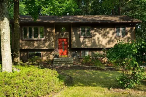 31 Raker, Poughkeepsie, NY 12603 photo 1