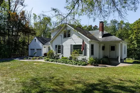 71 Boardman Rd, Poughkeepsie, NY 12603 photo 1