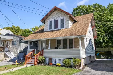 32 Streit Ave, Poughkeepsie, NY 12603 photo 1