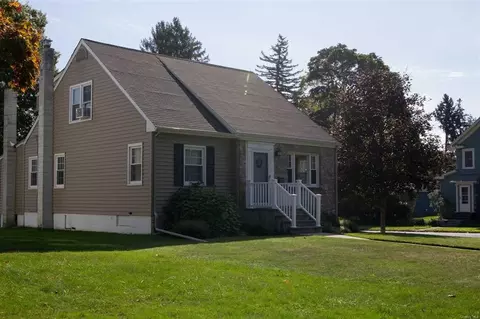 25 Mitchell Ave, Poughkeepsie, NY 12603 photo 1