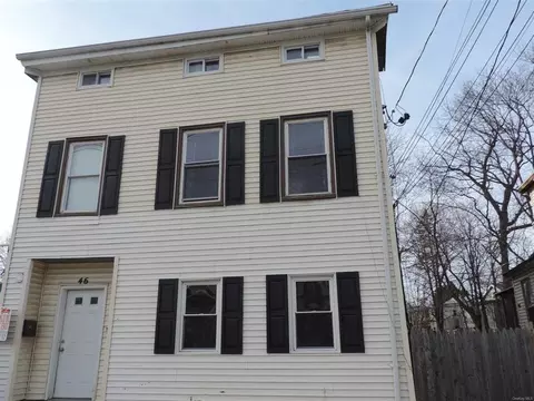 46 Smith St, Poughkeepsie, NY 12601 photo 1
