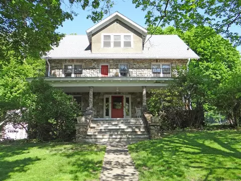 36 Maple Ave, Millbrook, NY 12545 photo 1