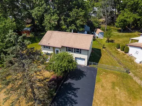 275 Cabot Ct, Fishkill, NY 12524 photo 1