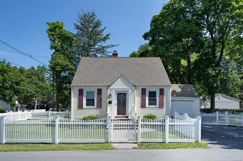 45 Meyer Ave, Poughkeepsie, NY 12603 photo 1