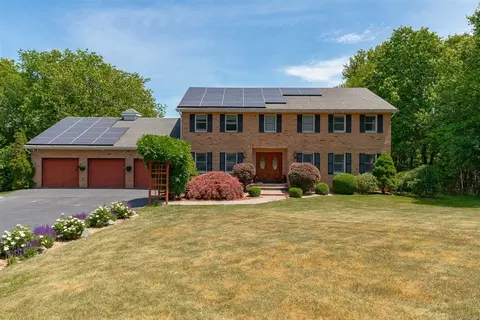 129 David Dr, Poughkeepsie, NY 12601 photo 1