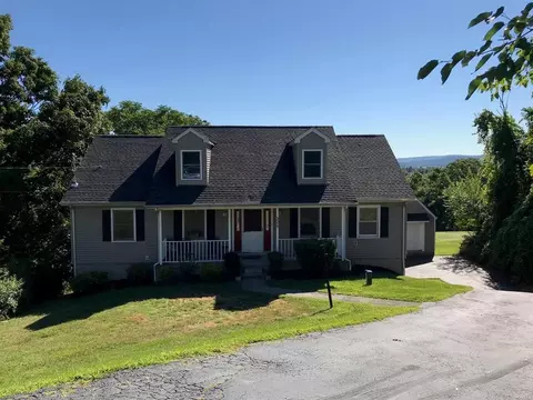 326 Sunset Hill Rd, Fishkill, NY 12524 photo 1