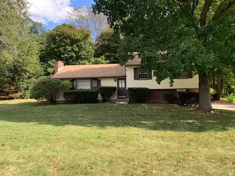 21 Monroe Dr, Poughkeepsie, NY 12601 photo 1