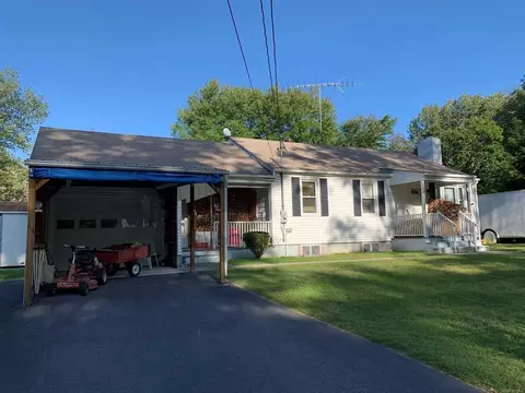 22 Lyons Dr, Poughkeepsie, NY 12601 photo 1