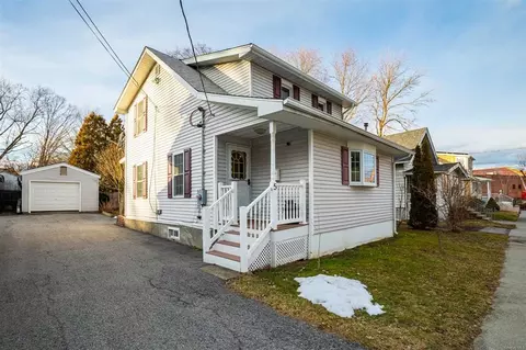 5 Tallardy Pl, Poughkeepsie, NY 12603 photo 1