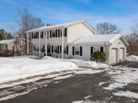 22 Salem Rd, Fishkill, NY 12524 photo 1
