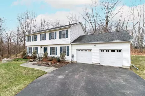 134 David Dr, Poughkeepsie, NY 12601 photo 1