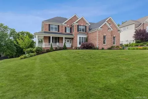 146 Ridgeline Dr, La Grange, NY 12603 photo 1