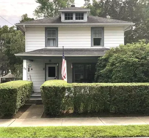 38 Davis Ave, Poughkeepsie, NY 12603 photo 1