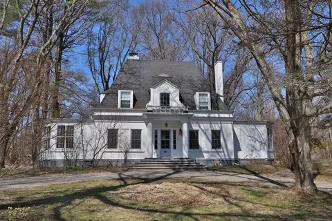 174 Benner, Red Hook, NY 12571 photo 1