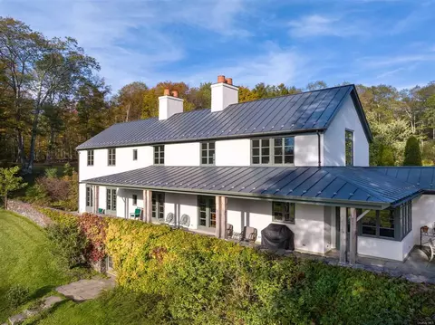 173 Kennel Rd, Wassaic, NY 12592